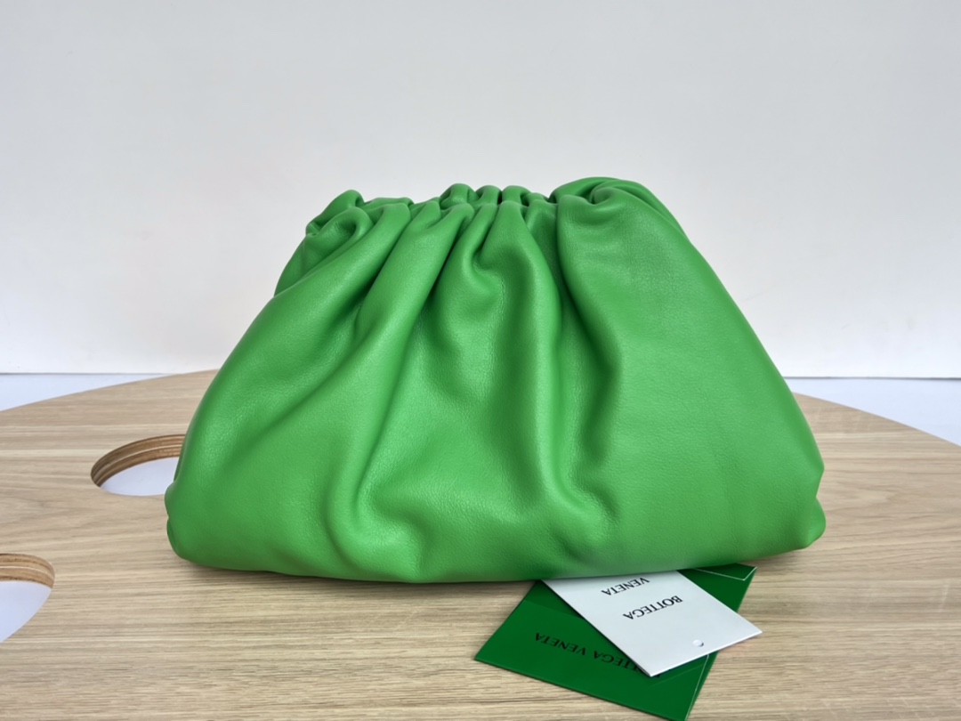 Big Pouch Soft Smooth Leather Clutch Green